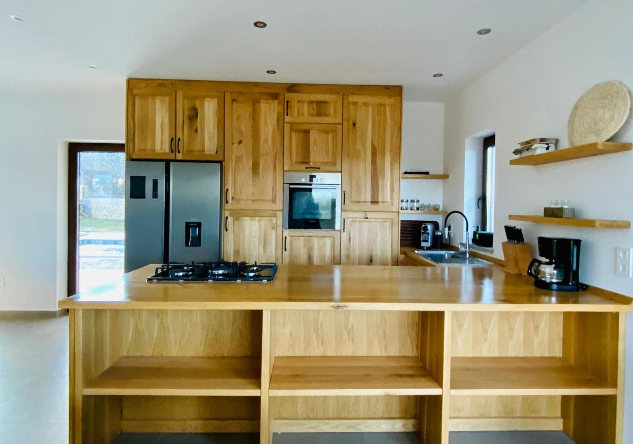 Villa Fluggi Near Labin Santalezi Ngoại thất bức ảnh
